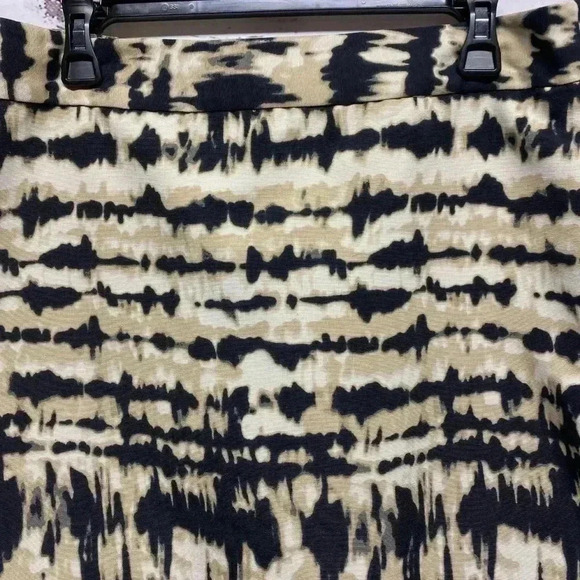Ann Taylor multicolored skirt women’s size 12 - Picture 3 of 10